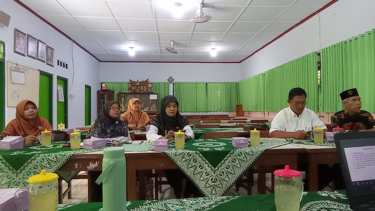 Kepala MTsN 9 Bantul Ikuti Kegiatan Diseminasi Program Kepemimpinan Pembelajaran Mendalam